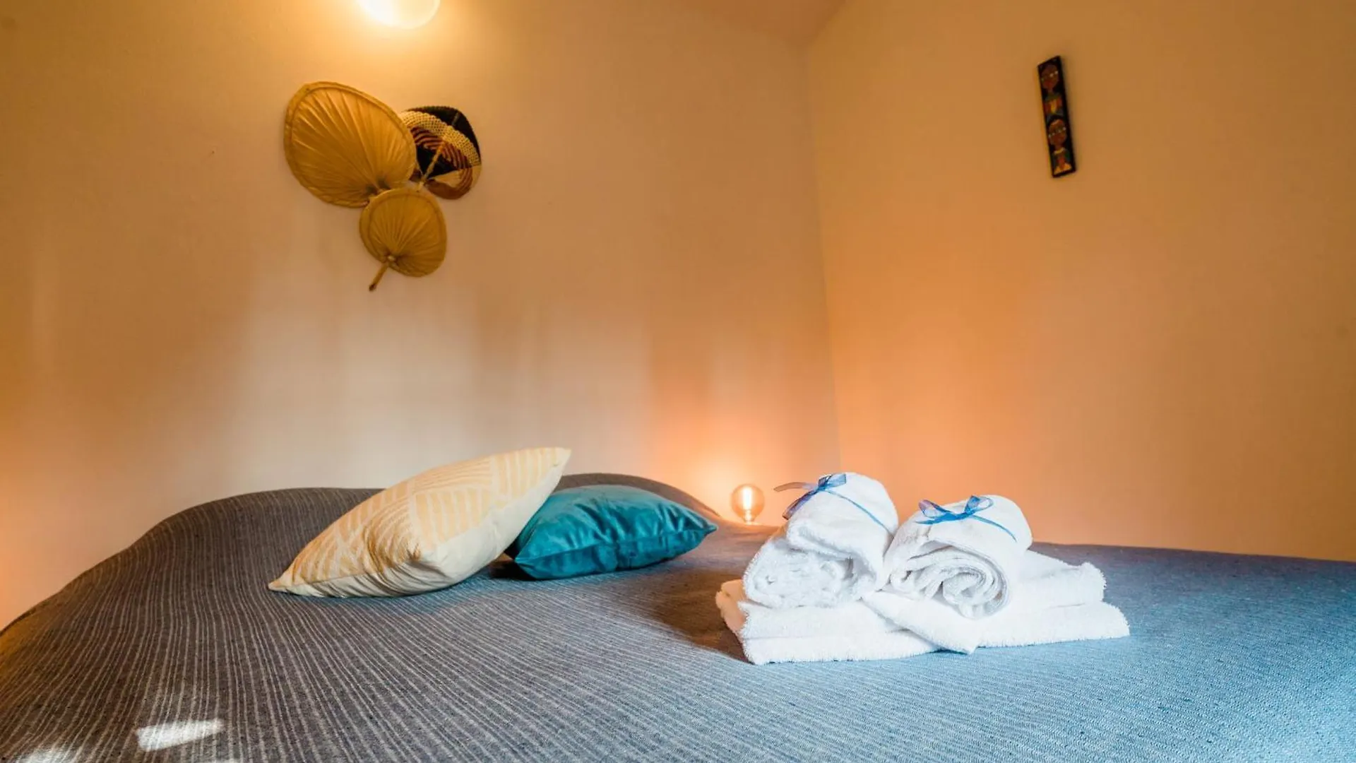 Feel - Salvecchio Apartments contacts