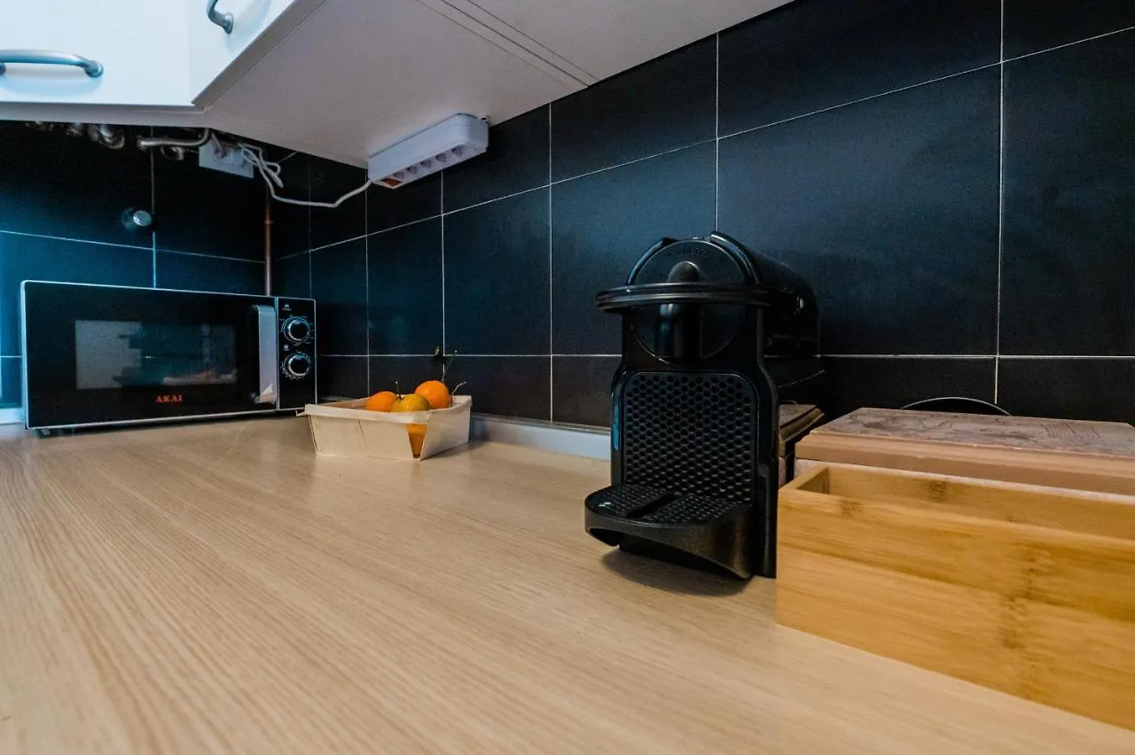 ברגמו Feel - Salvecchio Apartments 0*,  איטליה